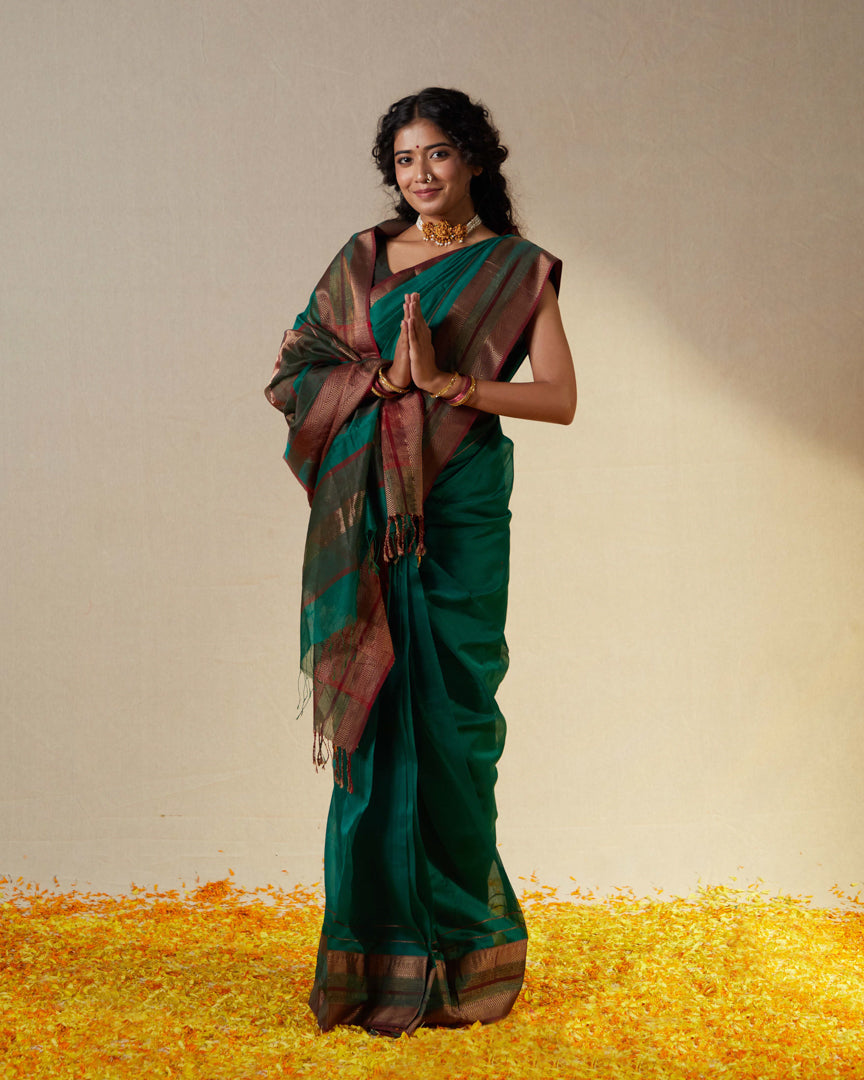 Green Pure Silk Cotton Maheshwari Saree with Gold Zari Border
