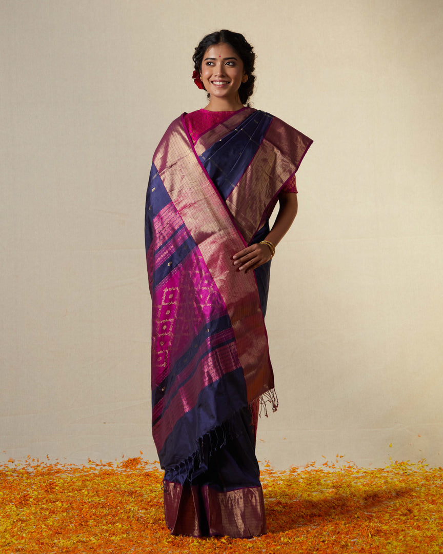 Blue Pure Silk Maheshwari Saree With Jall Pallu & Gold Zari Border