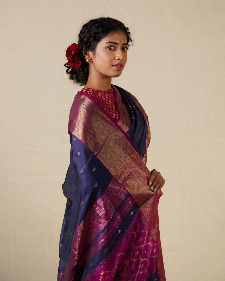 Blue Pure Silk Maheshwari Saree With Jall Pallu & Gold Zari Border